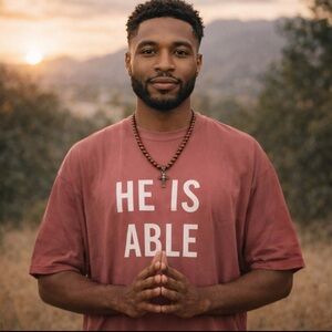 Salt + Light “He Is Able” Christian Faith T-Shirt | Lifeway | NWT | XL